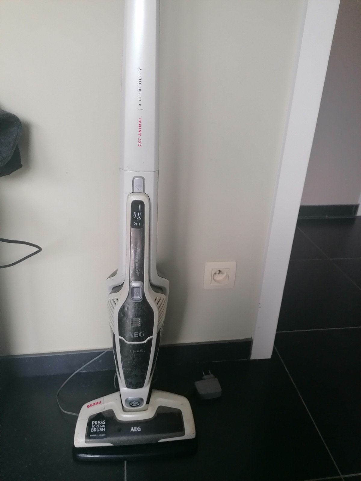 AEG cx7 animal, Elektronische apparatuur, Ophalen, AEG