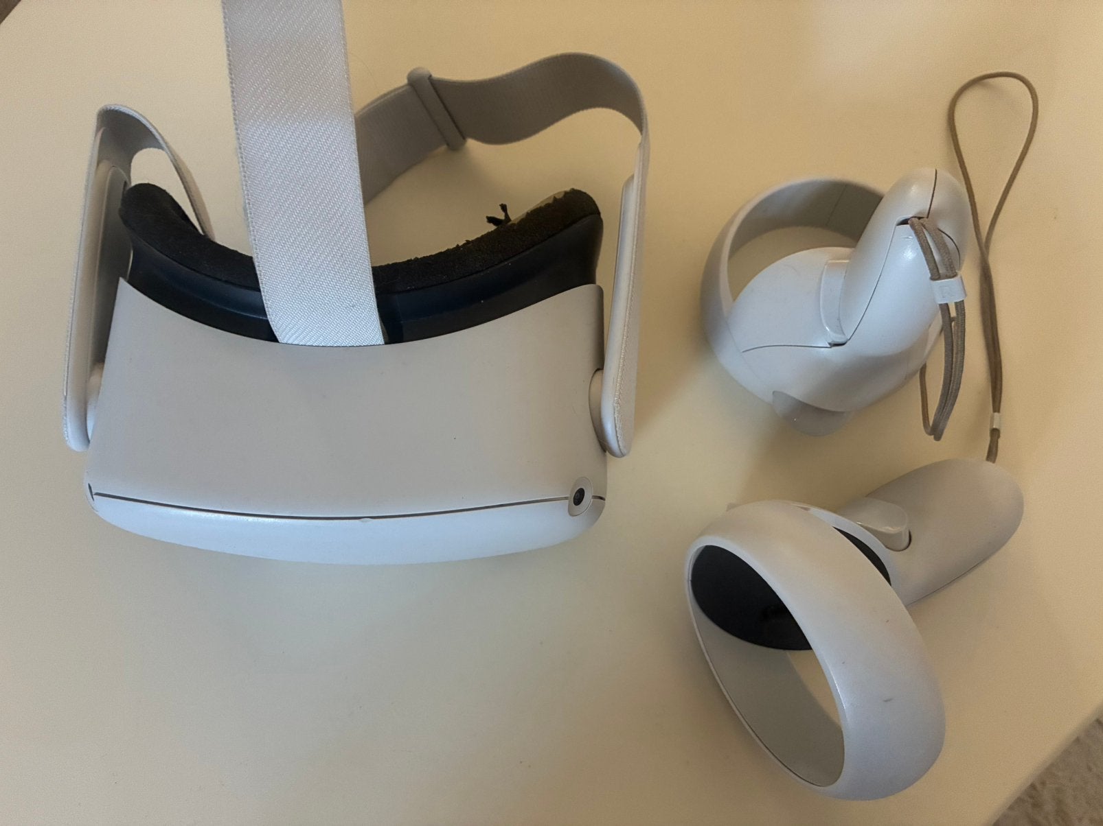 Oculus Quest 2, Consoles de jeu & Jeux vidéo, Virtual Reality, Enlèvement ou Envoi, Utilisé, Lunettes VR