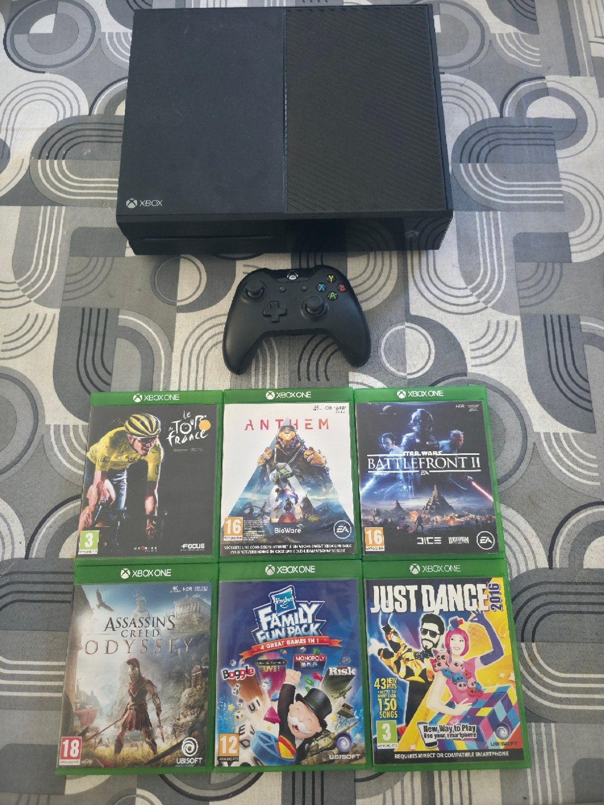 Xbox One 500GB met games, Games en Spelcomputers, Spelcomputers | Xbox One, Xbox One, Ophalen of Verzenden, Zo goed als nieuw