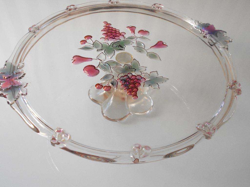 bel ancien  plat presentoir à gateau  en verre avec reliefs, Enlèvement