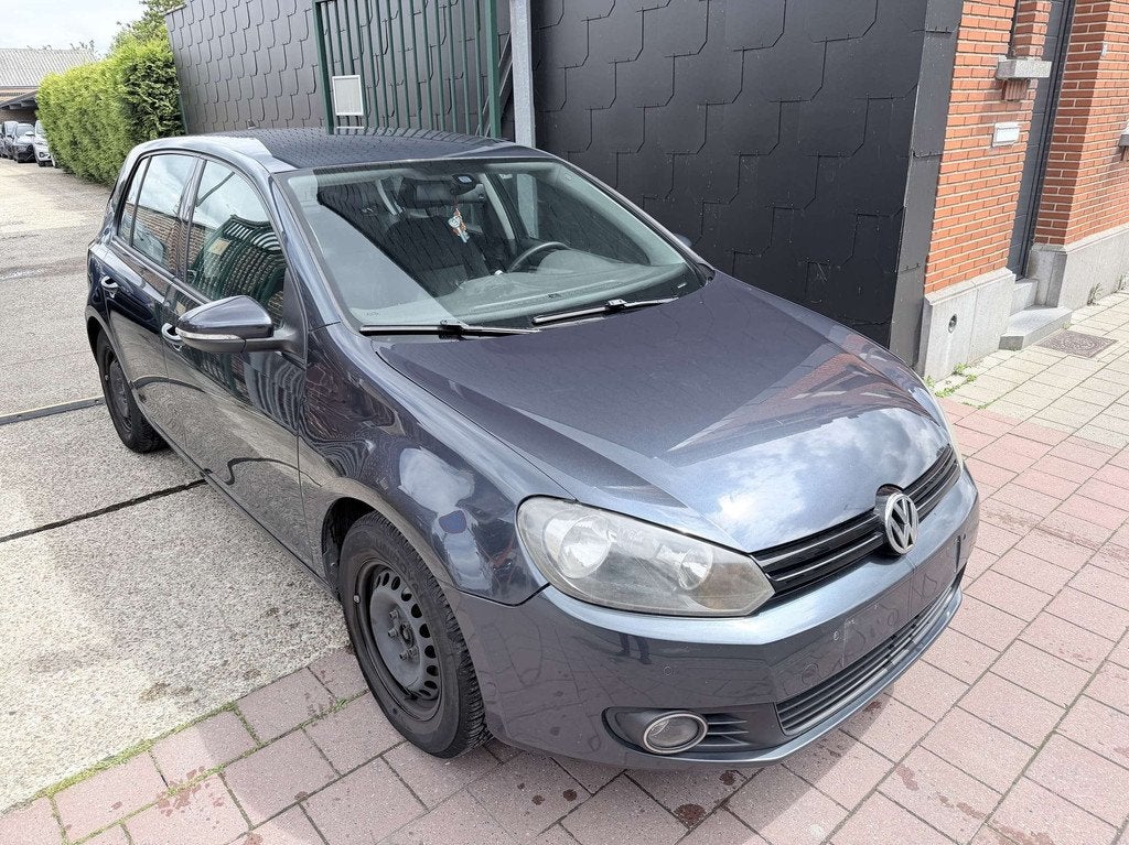 Volkswagen Golf 1.2 TSI Trendline Edition Automaat | Navigat, Automaat, Euro 5, Gebruikt, Zwart