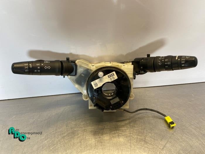 Commutateur combi colonne de direction d'un Nissan Micra (Mi, -, 3 mois de garantie, Utilisé, -