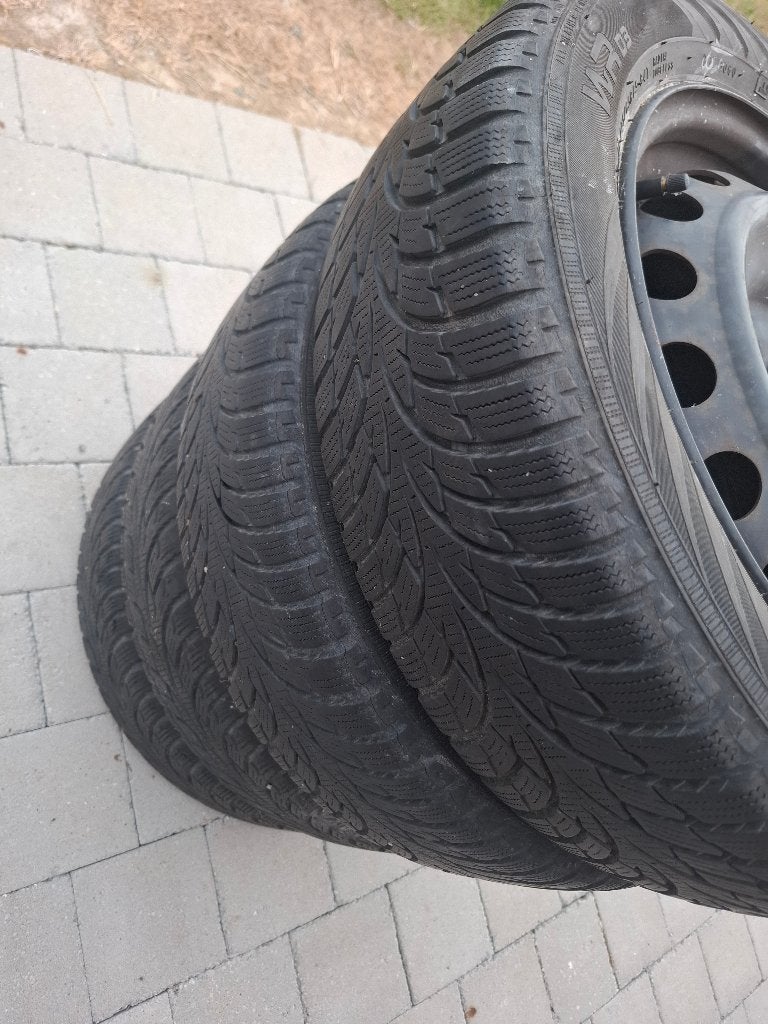 Banden 3mm, Auto-onderdelen, Banden en Velgen, Ophalen, Gebruikt, 15 inch, 175 mm