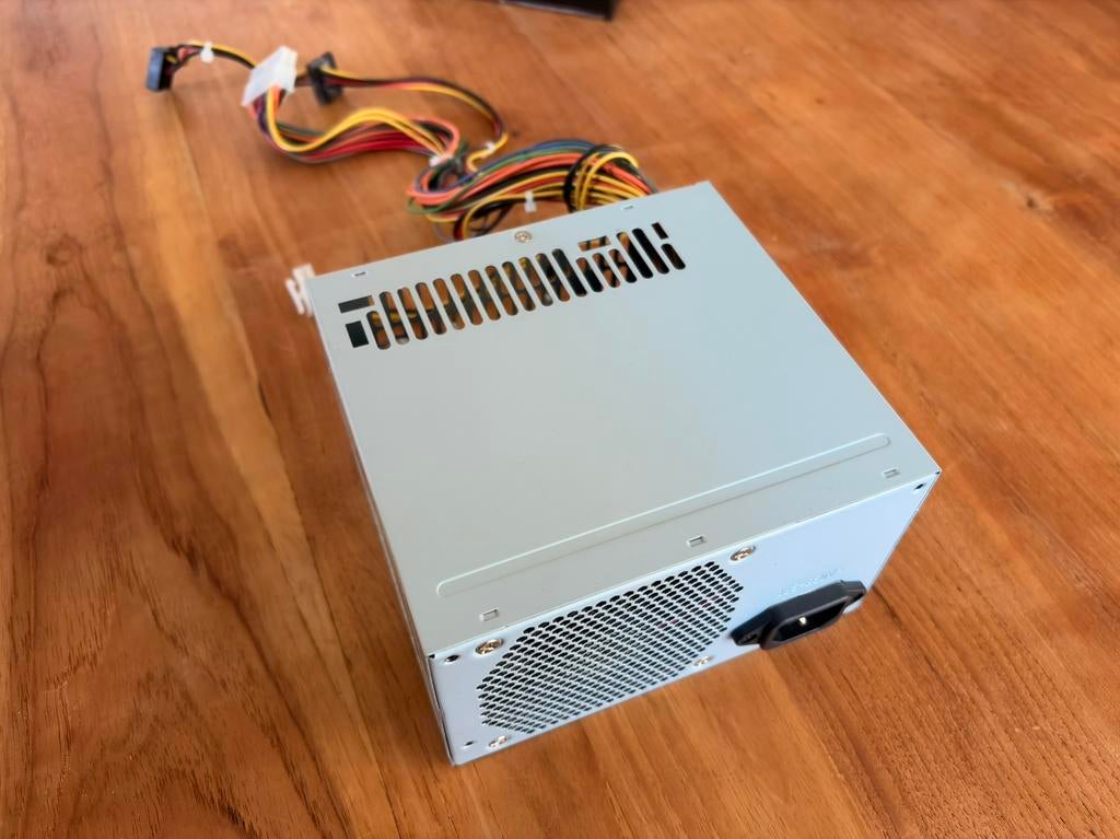 Alimentation PC 200W, Enlèvement, Comme neuf