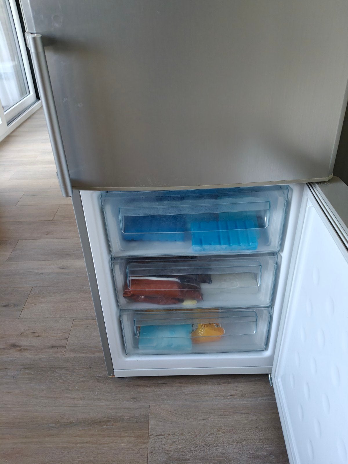 Frigo diepvries in goede staat prijs 200 euro, Elektronische apparatuur, Ophalen of Verzenden
