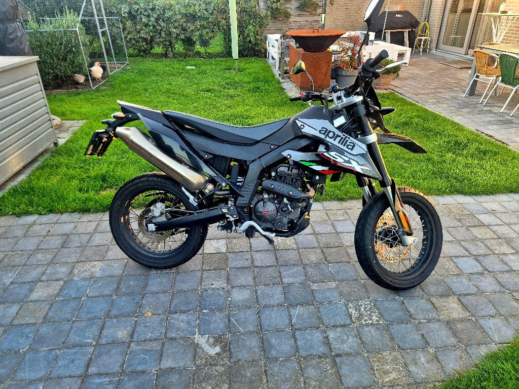Aprilia SX125, Motoren, Occasion, Particulier, 125 cc, 11 kW of minder