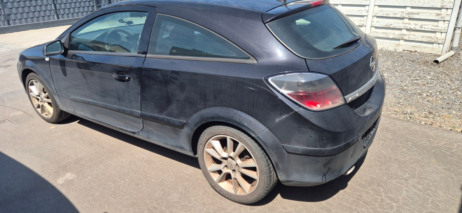 Opel Astra GTC uit 04/2007 1.6 benzine 115pk euro4., Autos, Opel, Particulier, Achat