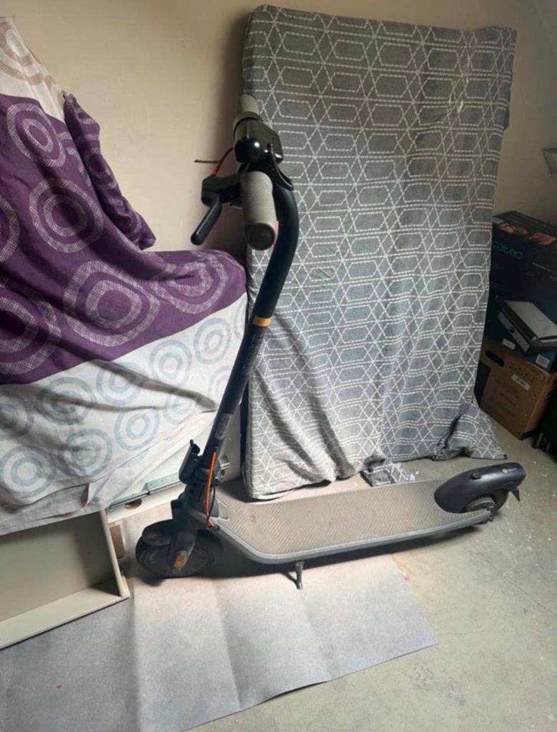 Trottinette ninbot, Enlèvement, Utilisé