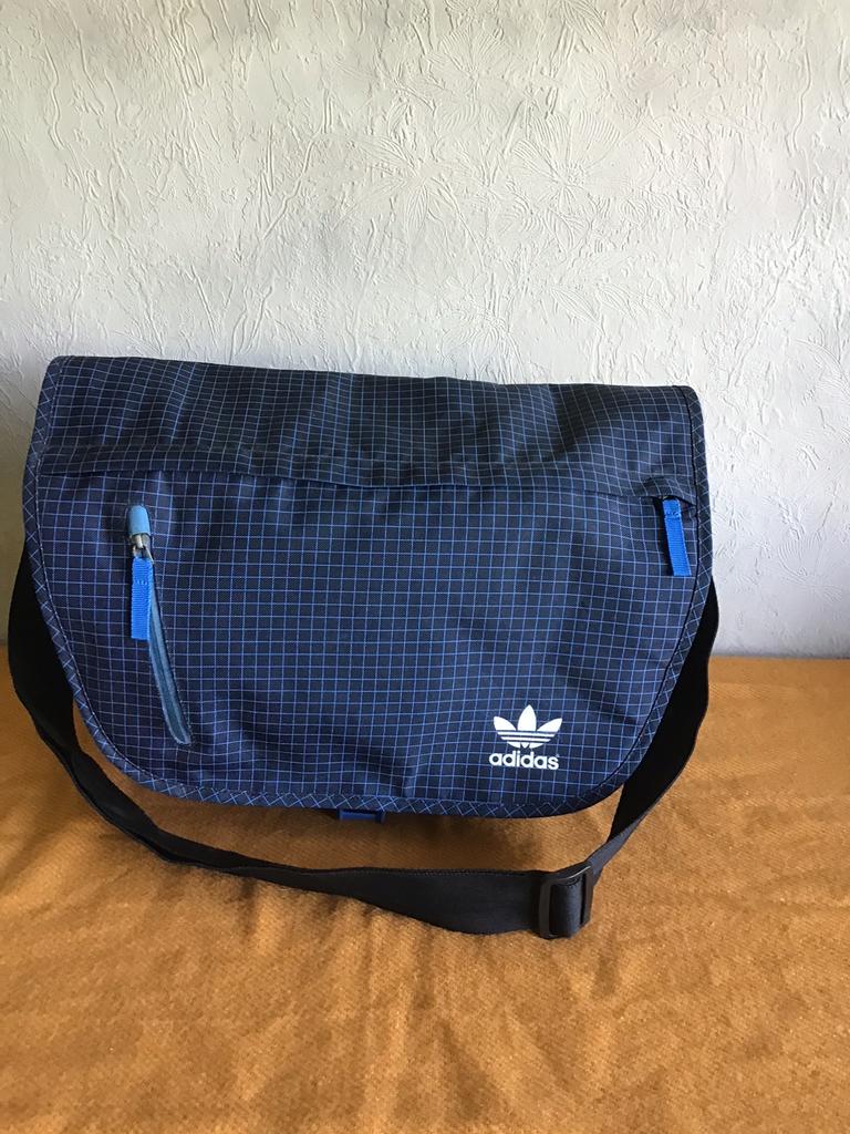 Tas Adidas, Ophalen of Verzenden, Zo goed als nieuw