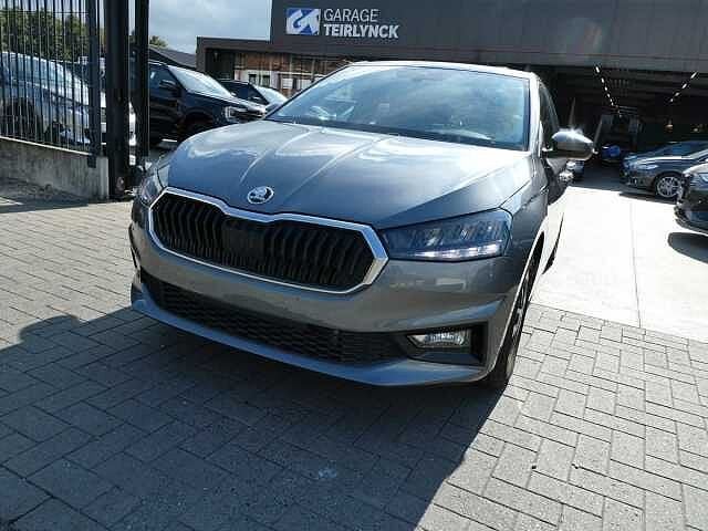 SKODA Fabia 1.0 TSi 115pk Automaat Business Luxe (85623), Auto's, Automaat, https://public.car-pass.be/vhr/eac4a84a-8136-49f7-9250-8f73fc5facb1