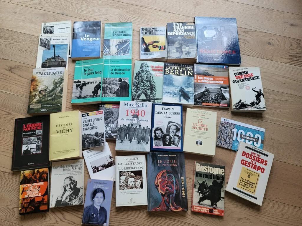 Lot de 40 livres - Deuxième Guerre mondiale, Livres, Enlèvement ou Envoi, Deuxième Guerre mondiale, Utilisé