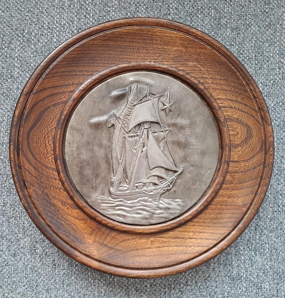 Assiette décorative, Enlèvement