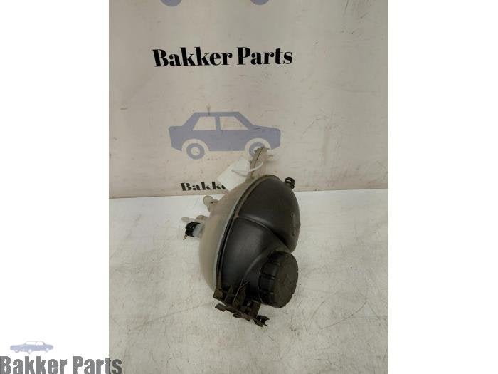 Réservoir d'expansion d'un Mercedes E-Klasse, -, 3 mois de garantie, Utilisé, -