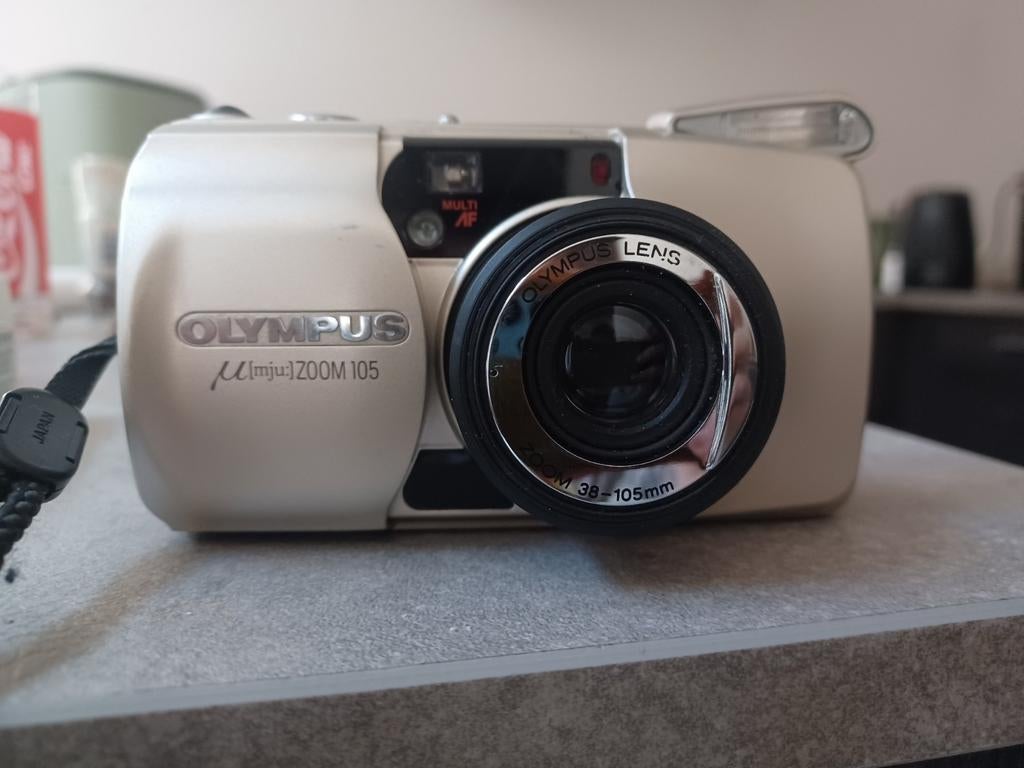 Olympus mju ZOOM 105, Enlèvement