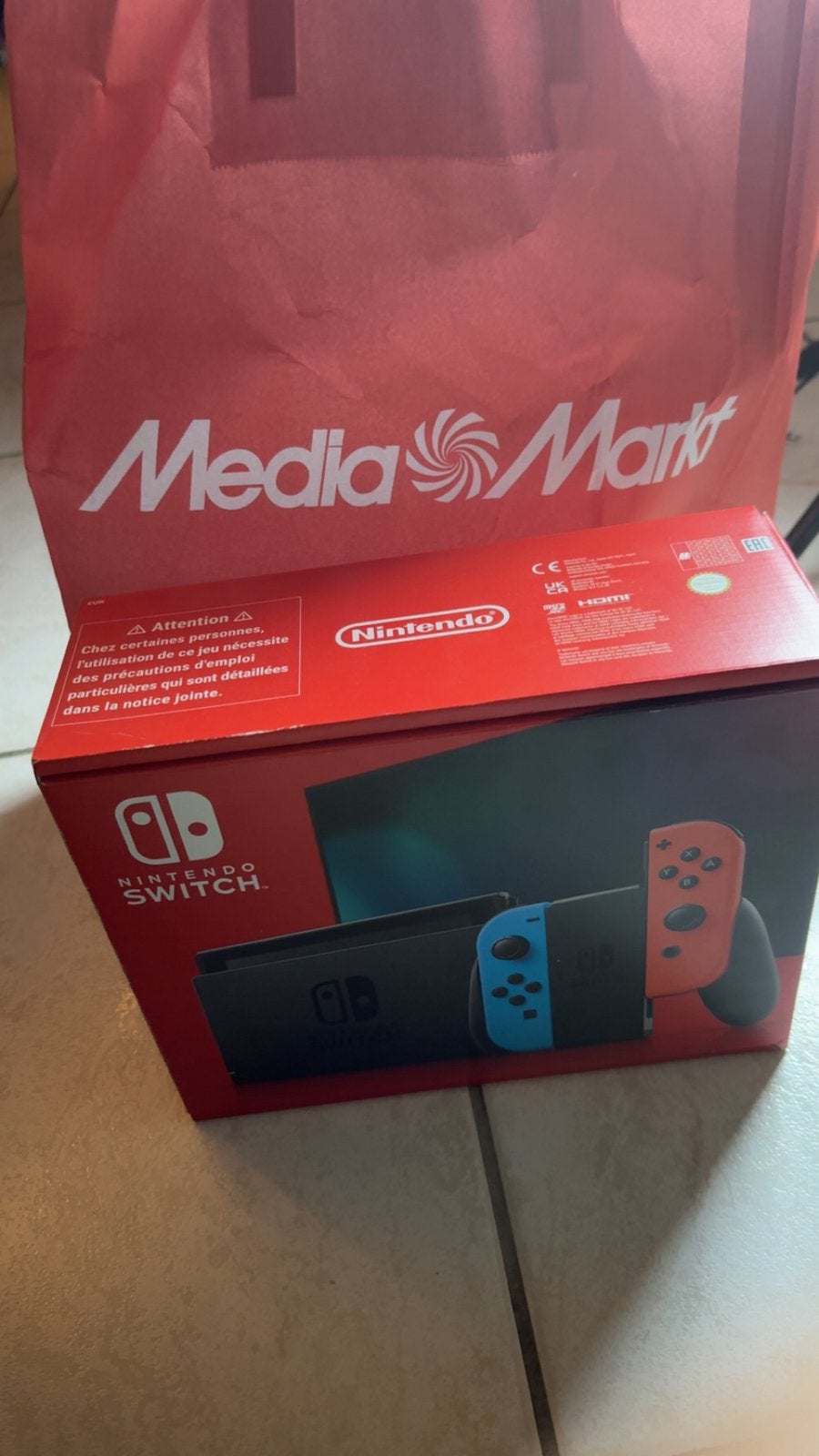 La Nintendo Switch est en vente !, Consoles de jeu & Jeux vidéo, Enlèvement ou Envoi, Neuf