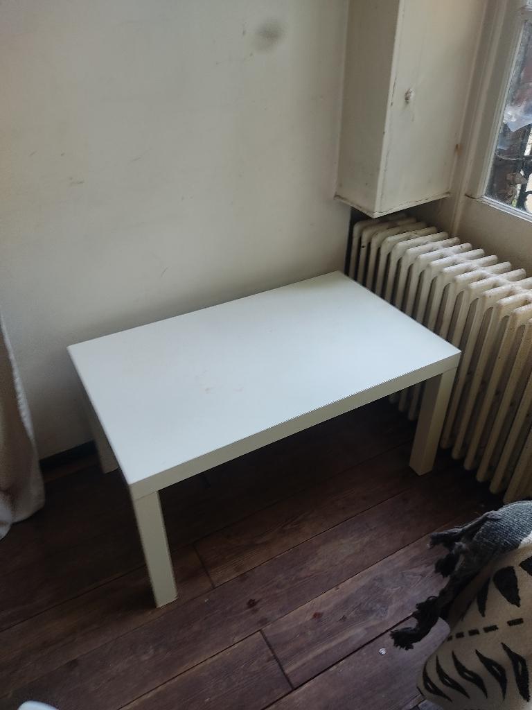table basse, Huis en Inrichting, Ophalen, Gebruikt, Kunststof, Simple ikéa