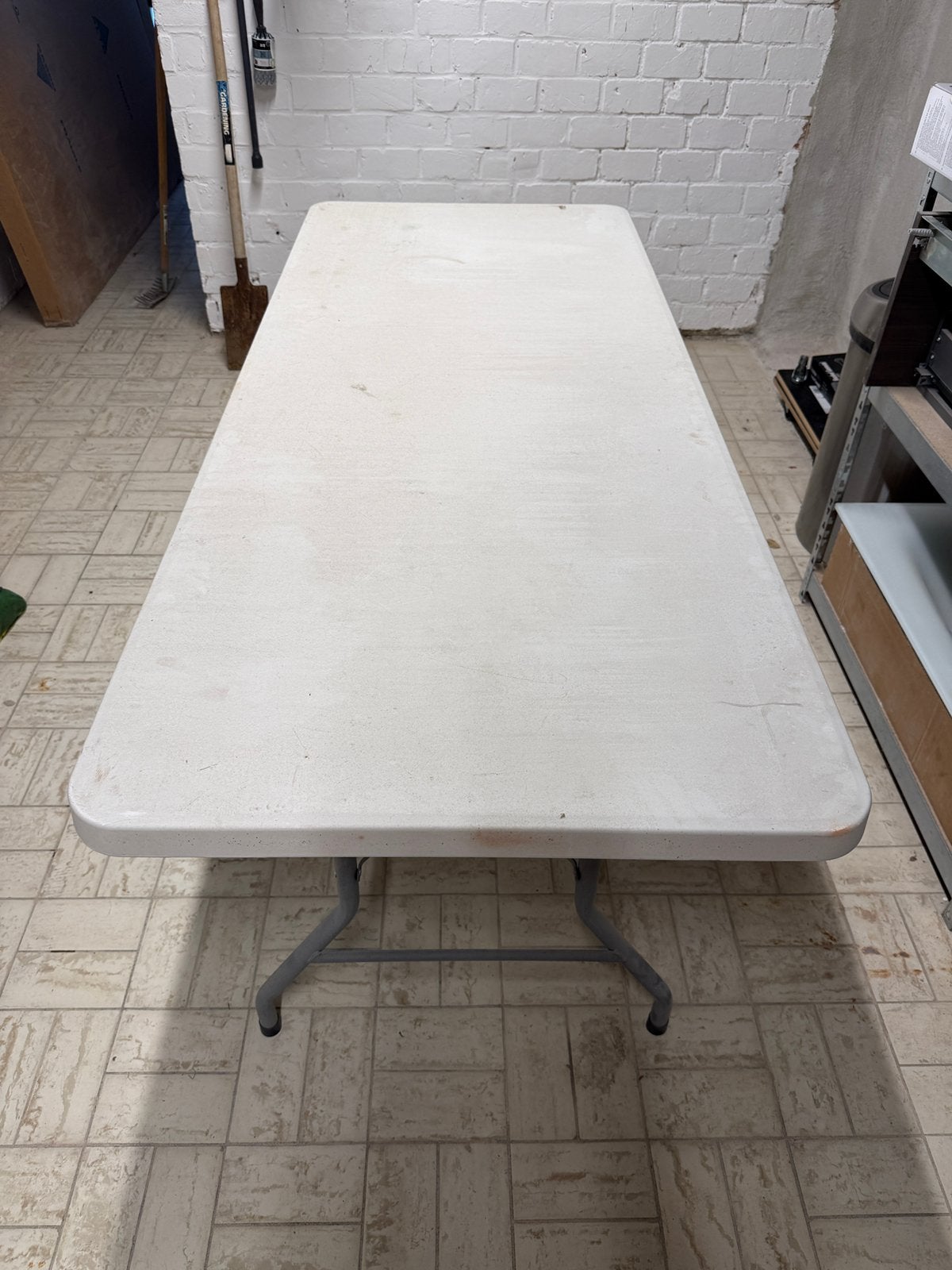 Table pliable en plastique - table de travail/de fête robust, Enlèvement