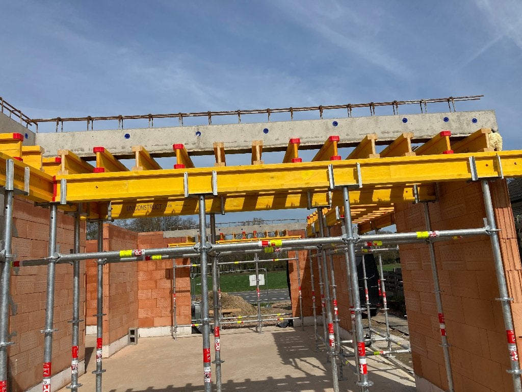 Systeembalken H20 (Doka's), Doe-het-zelf en Bouw, Ophalen, Zo goed als nieuw