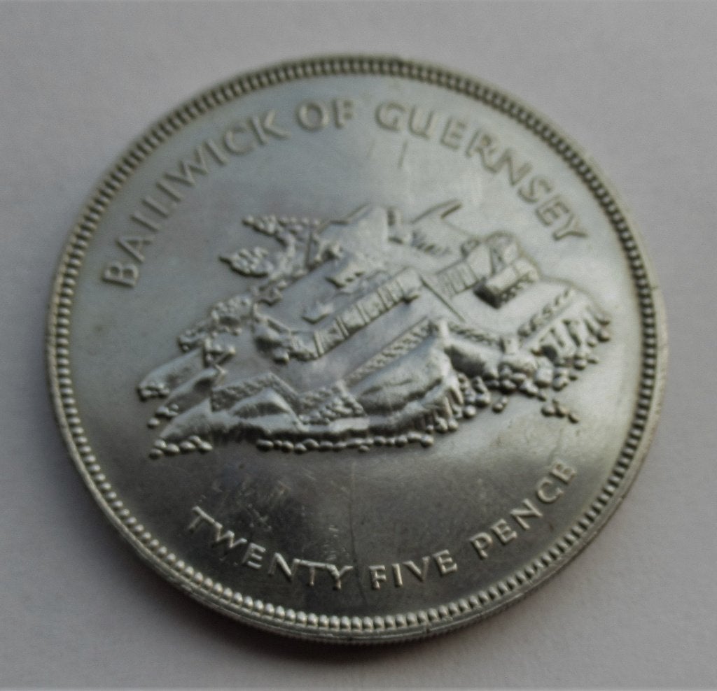 Guernsey 25 pence 1977 Queen Elizabeth II, Postzegels en Munten, Verzenden