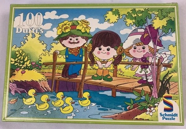Schmidt Dufti's Charmkins aan het meer puzzel 100 st. 1984, Hobby en Vrije tijd, Verzenden, Minder dan 500 stukjes, Zo goed als nieuw