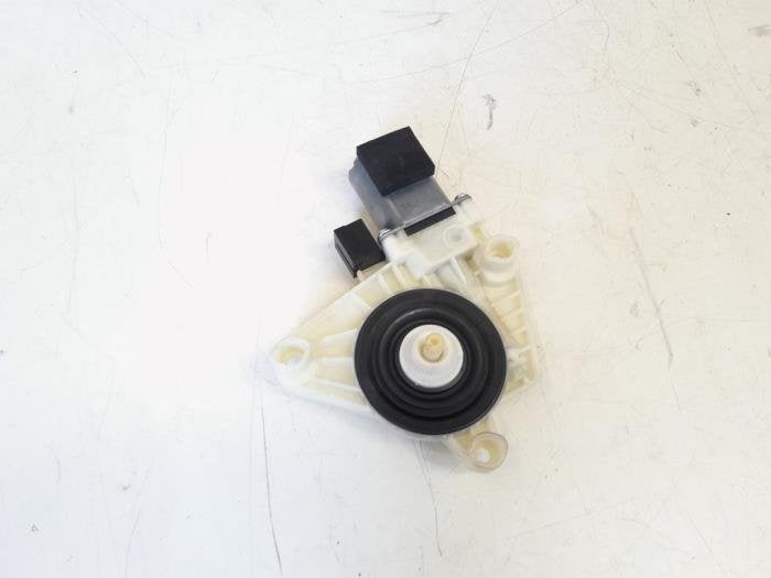 Moteur de vitre portière d'un Volkswagen Passat, Volkswagen, -, 3 mois de garantie, Utilisé