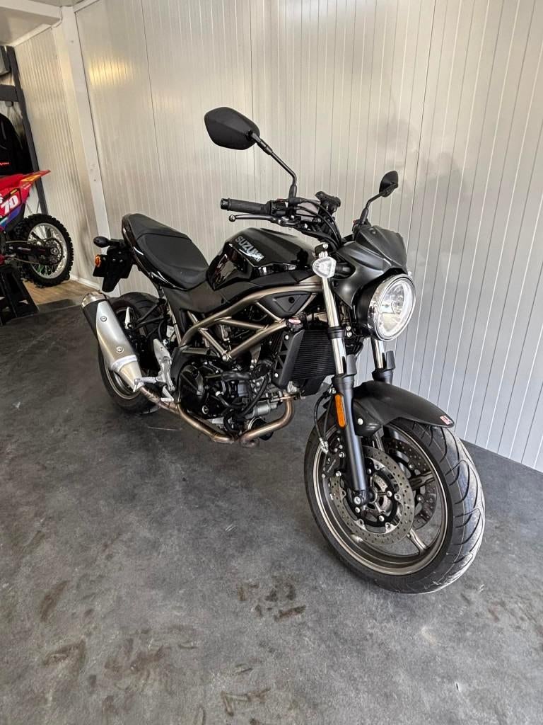 Suzuki sv 650, Entreprise, 650 cm³, 12 à 35 kW, Autre