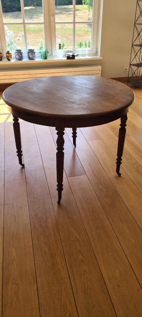 Table ronde en chêne avec pieds à roulette, Maison & Meubles, Tables | Tables à manger, 100 à 150 cm, Rond, 100 à 150 cm, Enlèvement