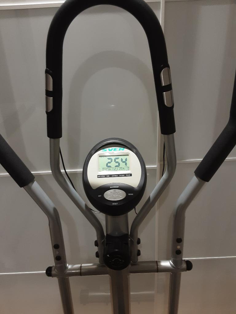 Crosstrainer Stepper ct 500, Ophalen, Buik, Zo goed als nieuw, Crosstrainer