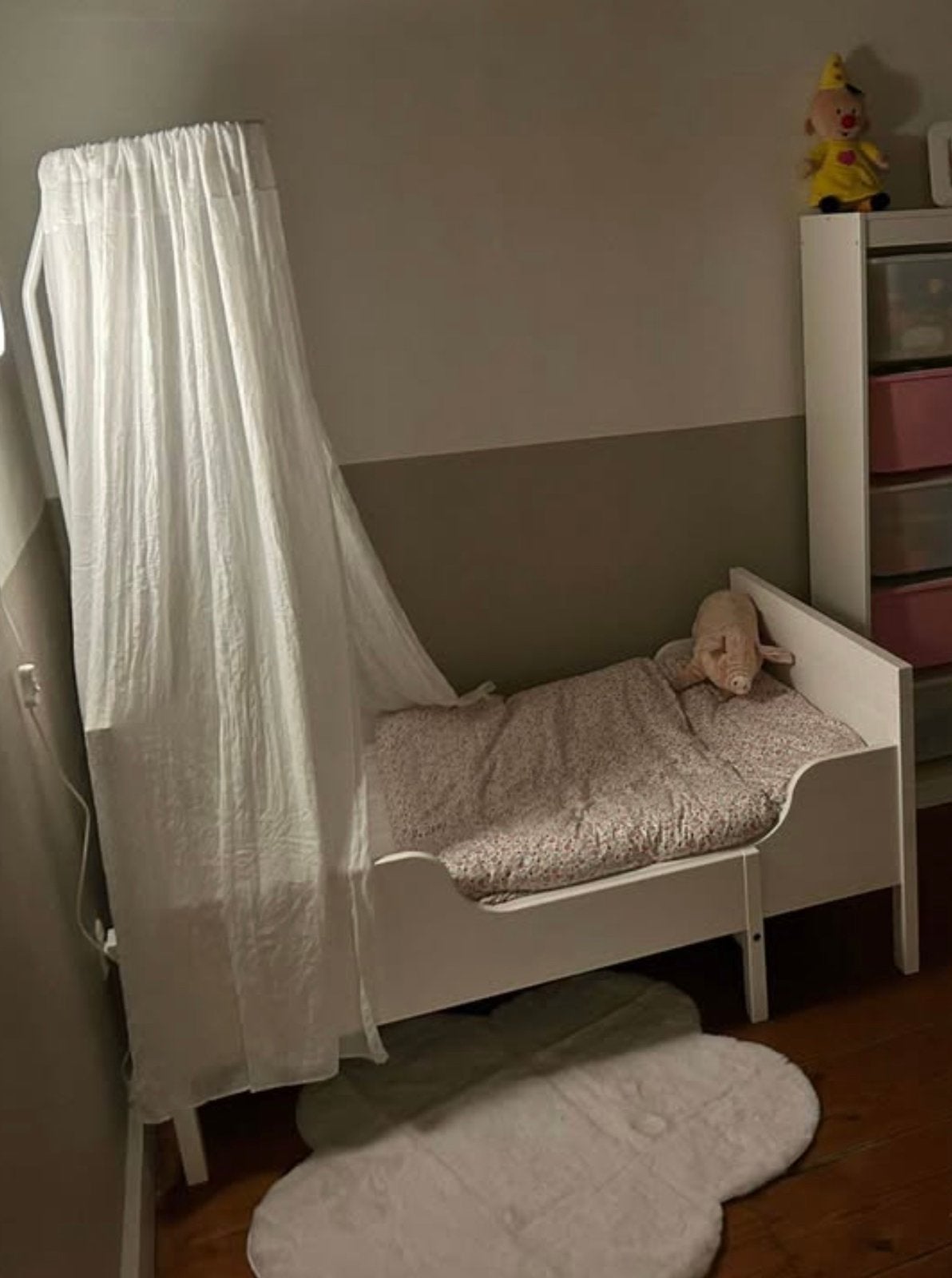 Meegroei kinderbed €130 IKEA, Ophalen, Zo goed als nieuw, Matras