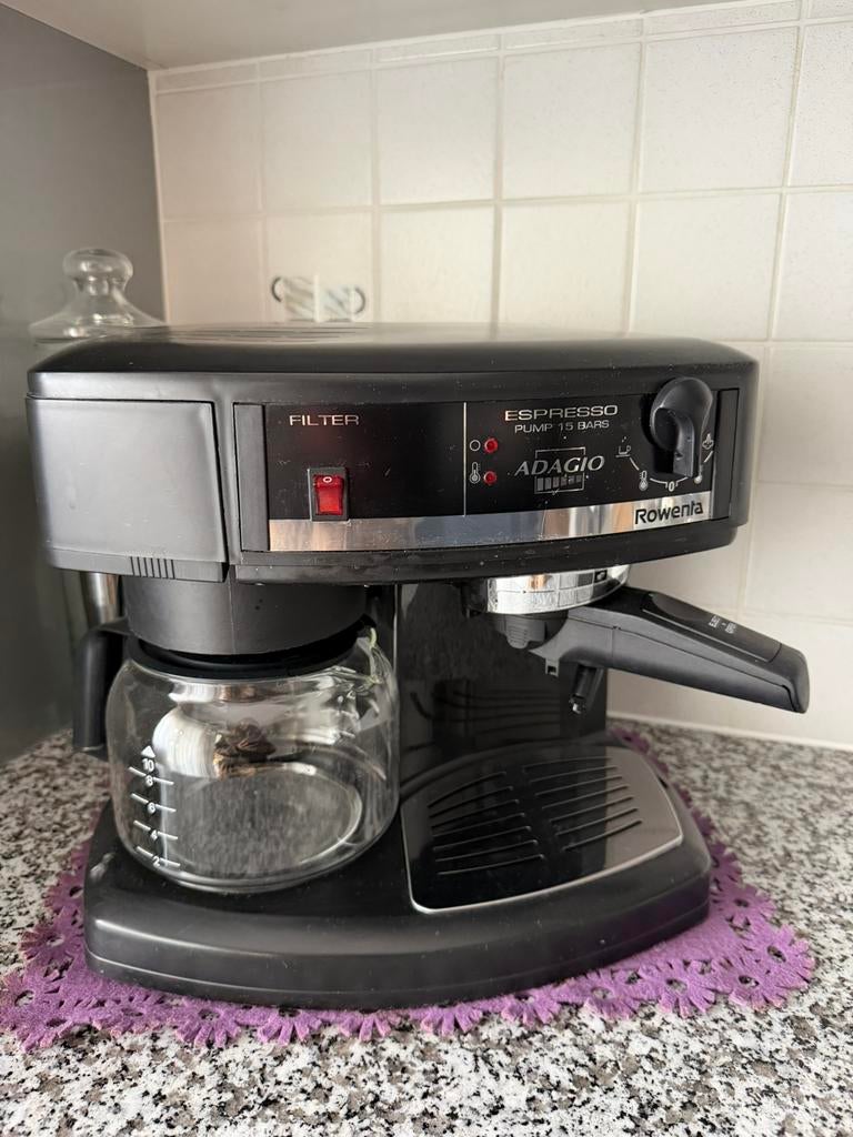 Rowenta Adagio espressomachine, Elektronische apparatuur, Koffiezetapparaten, Ophalen, Zo goed als nieuw, Stoompijpje