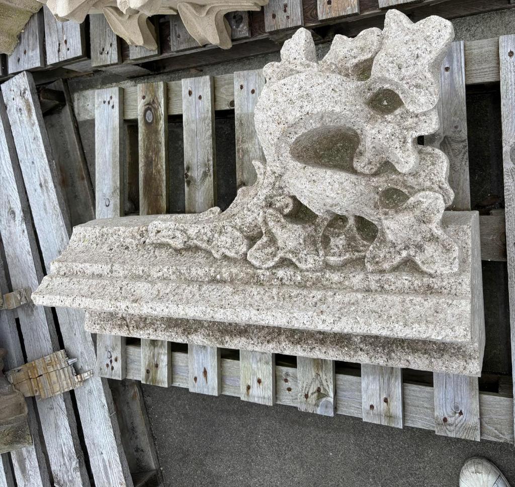 Antiek witstenen ornament Was vroeger een deksteen, Jardin & Terrasse, Statues de jardin, Enlèvement