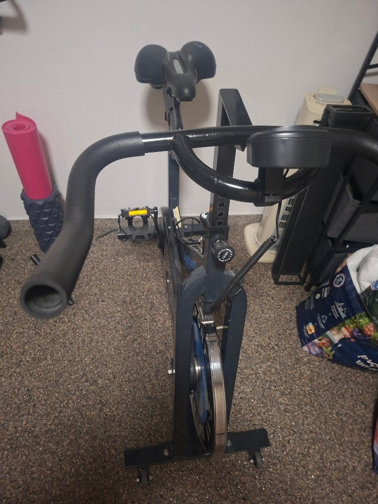 Spinningfiets, Sport en Fitness, Ophalen, Spinningfiets, Zo goed als nieuw, Buik