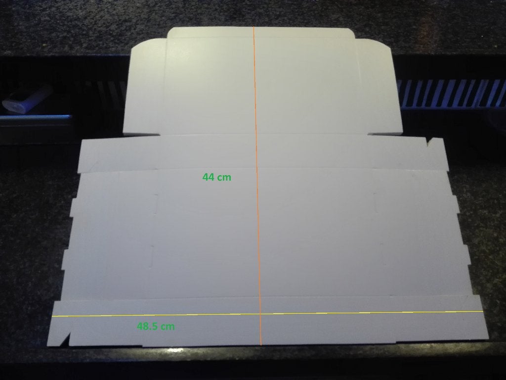 kartonnen dozen nog een kleine 500stuks         "deftig bod", Neuf, Repliable, Moins de 35 cm, Enlèvement