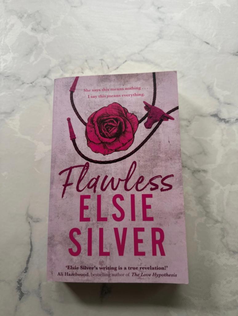 Elsie Silver - Flawless, Ophalen of Verzenden, Nieuw, Amerika