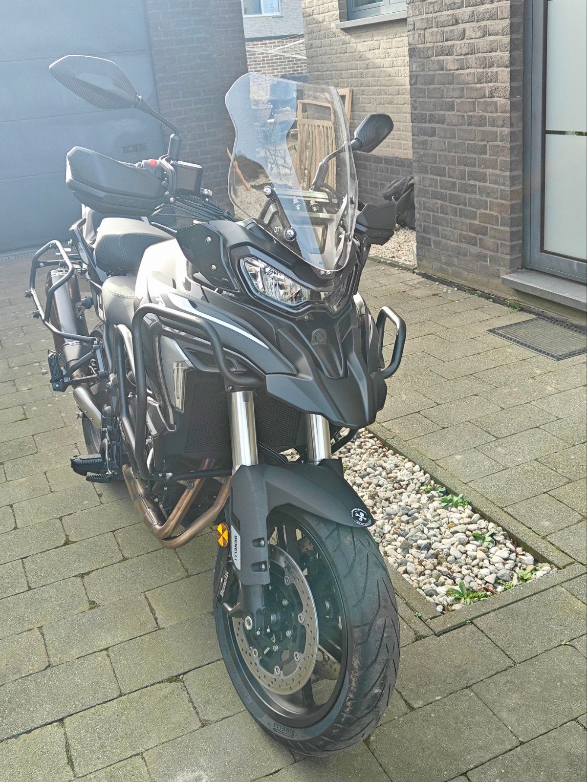 Benelli TRK 702, Particulier
