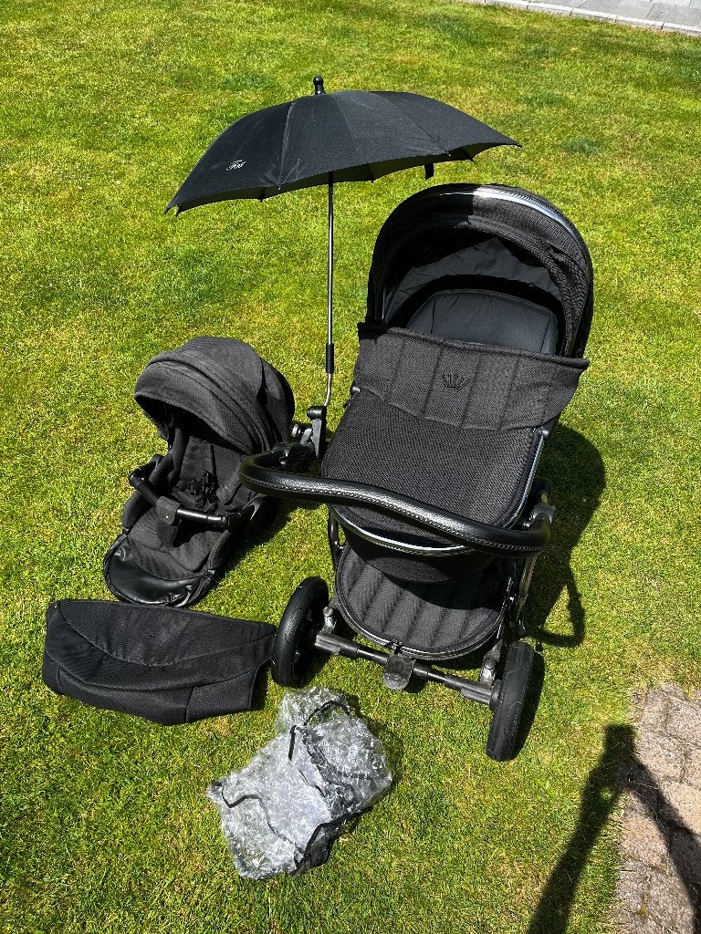 First kinderwagen Atlanta zwart, Gebruikt, Verstelbare duwstang, Ophalen, Kinderwagen