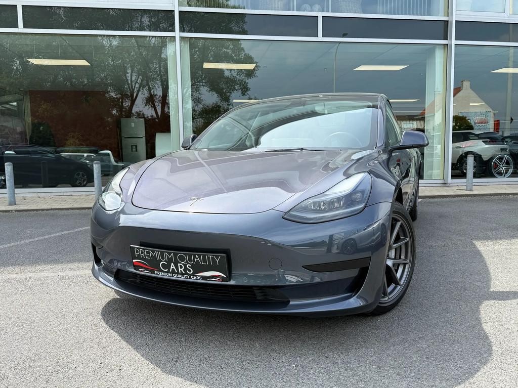 Tesla Model 3 PANO / 360CAMERA / ZETEL & STUURVERWARMING /, Auto's, Tesla, Automaat, 4 deurs, Gebruikt, Leder