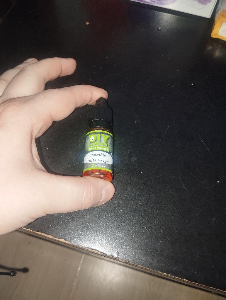 Liquide Goût Crumble Fruits rouges 10 ml, Ophalen