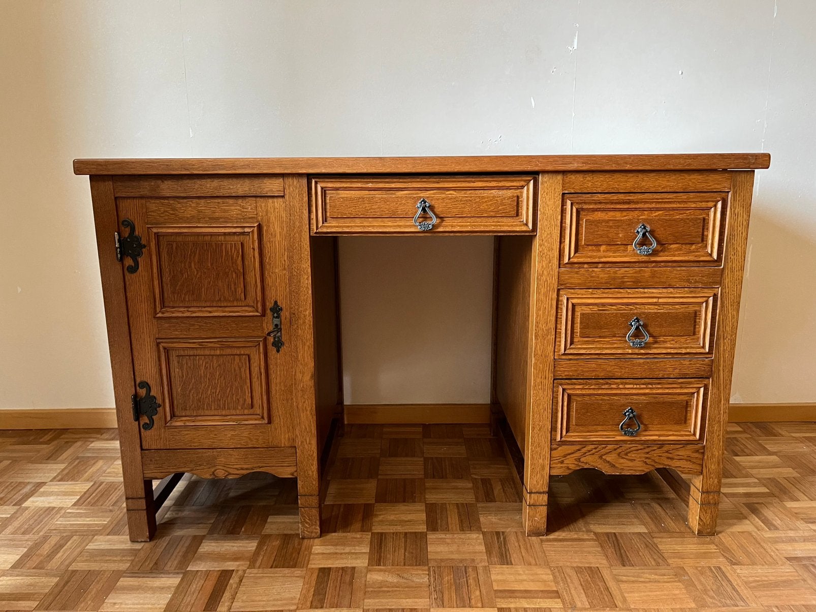 Eiken Bureau te koop 130 x 60 diep x 80 cm hoog, Maison & Meubles, Bureaux, Autres marques, Enlèvement ou Envoi, 130 cm, 60 cm
