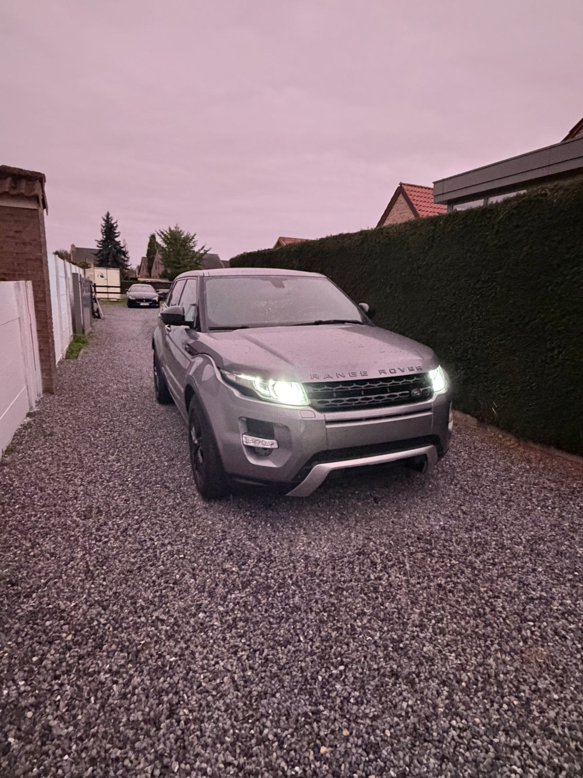 Range Rover Evoque 2.2d, Autos, Cuir, Achat, 1800 kg, 110 kW