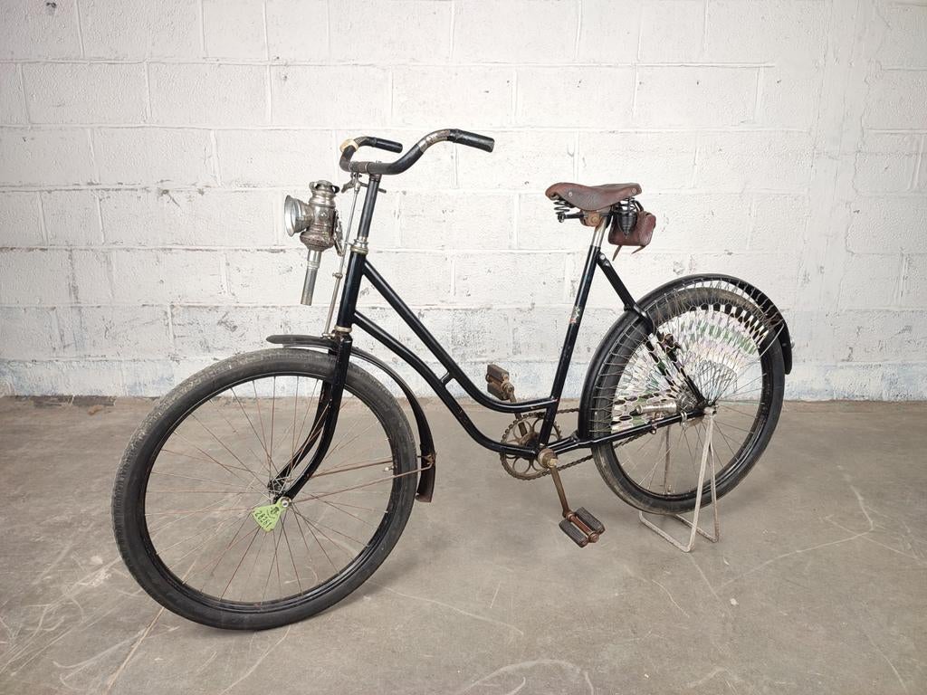 Antieke fiets Herder, Ophalen, ., ., .