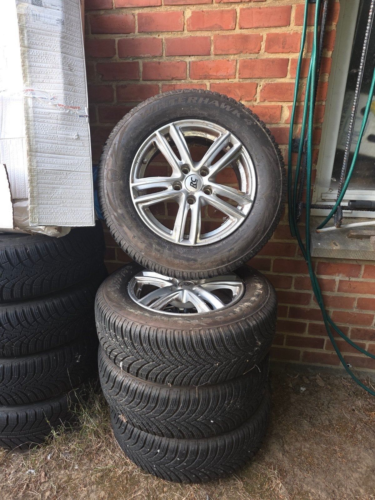 4 jantes alu + pneus toutes saisons 215/65 R16, Enlèvement, 4 Saisons, Pneu(s)