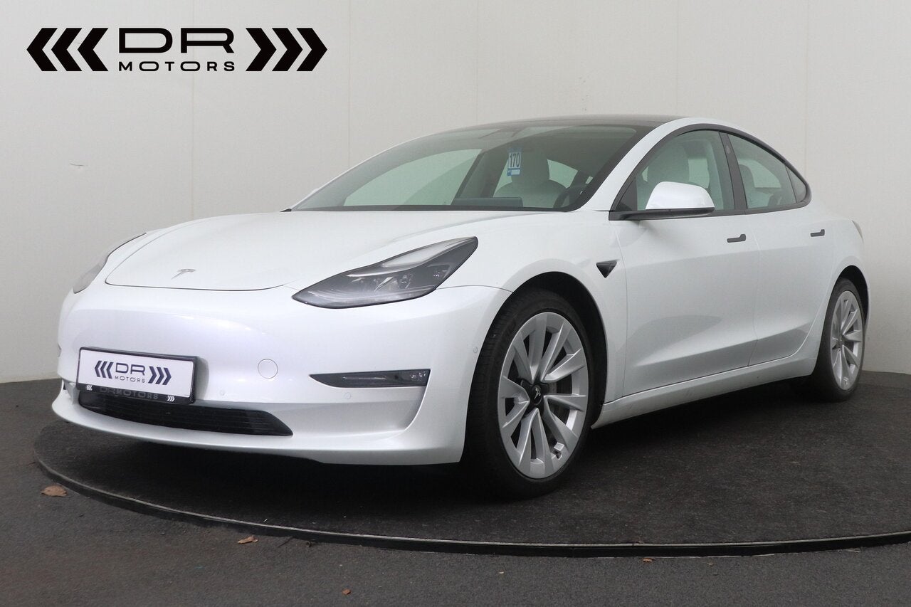 Tesla Model 3 LONG RANGE - AWD  DUAL MOTOR - 1STE EIGENAAR, Auto's, Wit, 498 pk, Berline, https://public.car-pass.be/vhr/53ff43f9-27b7-491a-b611-fae87c976cb5