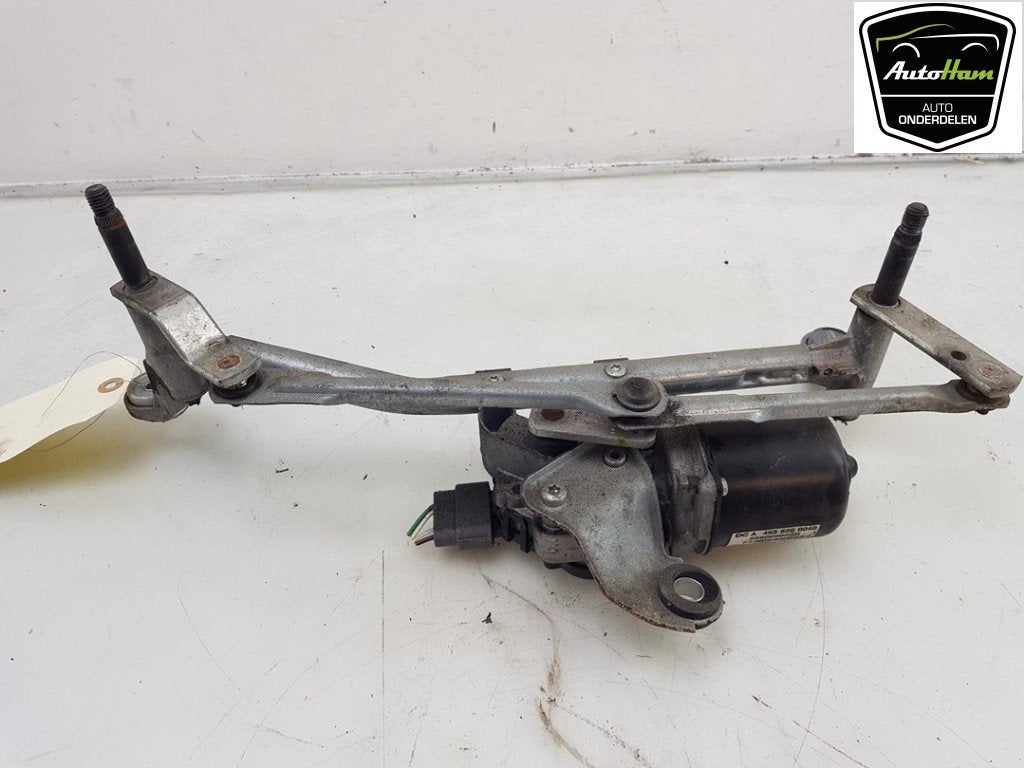 MOTEUR + TRINGLERIE ESSUIE GLACE AVANT Twingo III (AH), Renault, Valeo, Utilisé, 100, rue de Courcelles
75017  Paris, FR