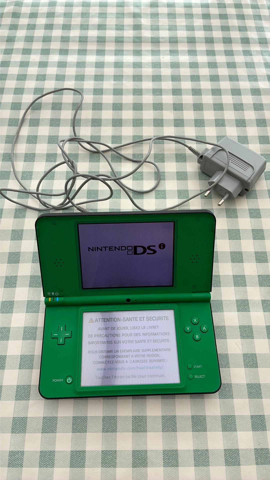 Dsi xl, Games en Spelcomputers, Ophalen of Verzenden, Zo goed als nieuw, Dsi