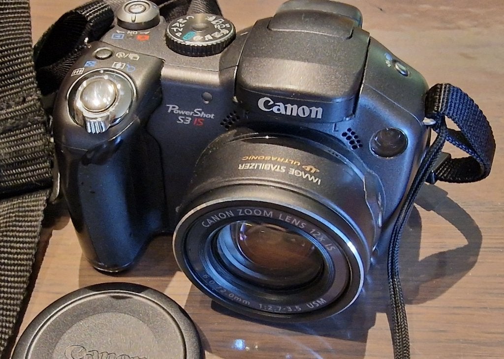 Canon PowerShot S3 IS met handige draagtas en AV-kabel, Canon, Ophalen of Verzenden, Zo goed als nieuw, Compactcamera