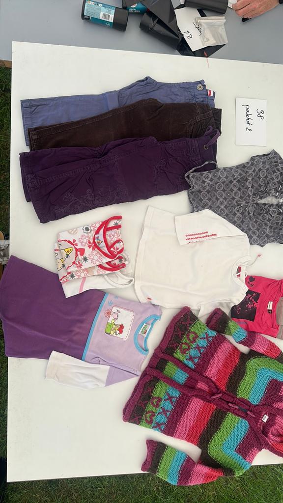 Pakket 2 meisje maat 98, Kinderen en Baby's, Kinderkleding | Maat 98, Ophalen, Zo goed als nieuw, Meisje