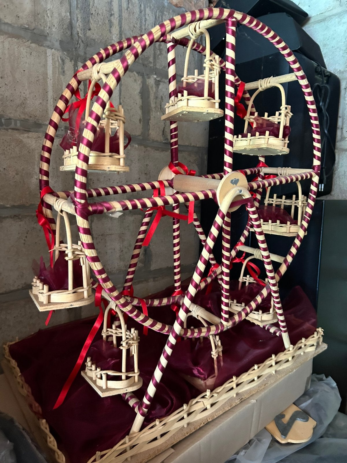 Roue en osier, Enlèvement, Comme neuf