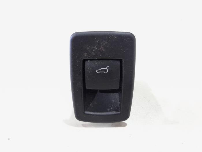 Commutateur hayon d'un BMW 2-Serie, Autos : Pièces & Accessoires, -, 3 mois de garantie, Utilisé, -