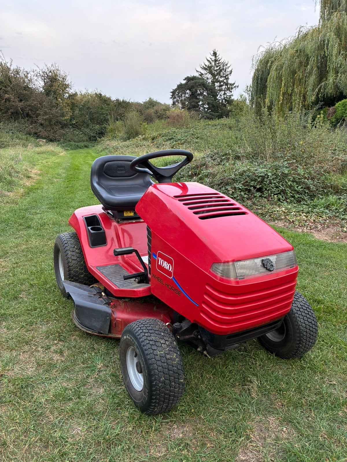 Tracteur tondeuse TORO XL380H, Enlèvement, Comme neuf, Démarrage électrique, 90 à 120 cm
